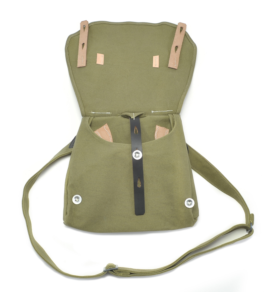 German WW2 M31 Bread Bag with Shoulder Strap Field Green-img-4